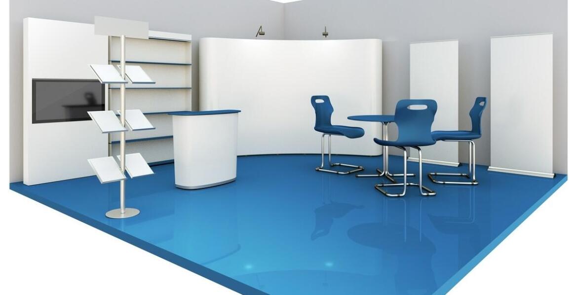 Wpływ kolorystyki na projektowanie stoisk targowych – co warto wiedzieć?