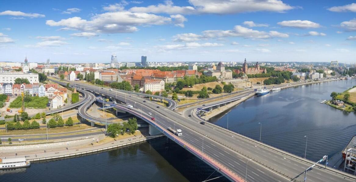 Przegląd dostępnych modeli busów do wynajęcia w Toruniu