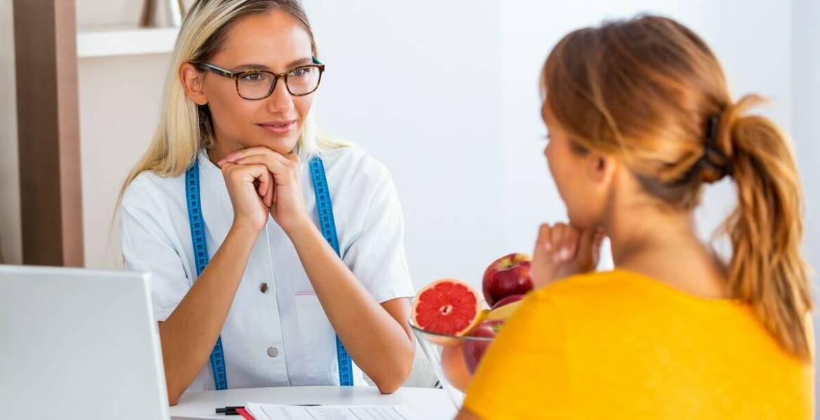 Jakie korzyści przynosi połączenie dietetyki klinicznej z zabiegami odchudzającymi?