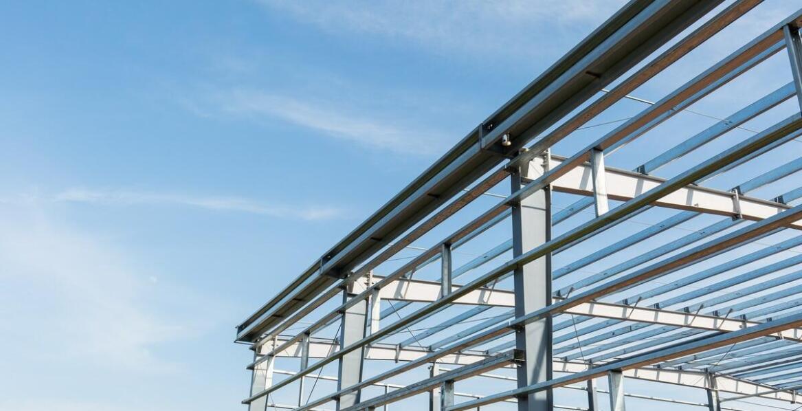 Zastosowanie nitów stalowych w projektach budowlanych