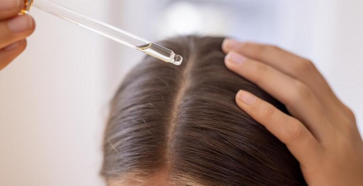 Jakie efekty przynosi regularne stosowanie preparatów trychologicznych?