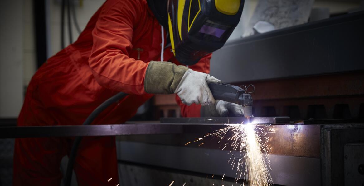 Czym charakteryzują się przecinarki plazmowe Sherman?