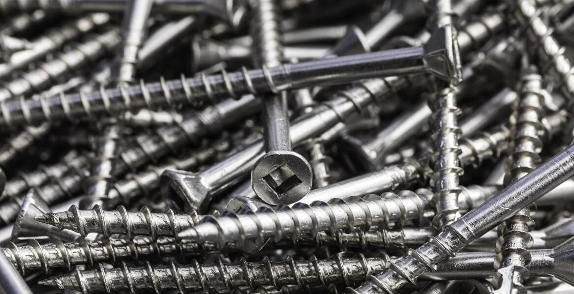 Charakterystyka i zastosowanie śrub nierdzewnych 