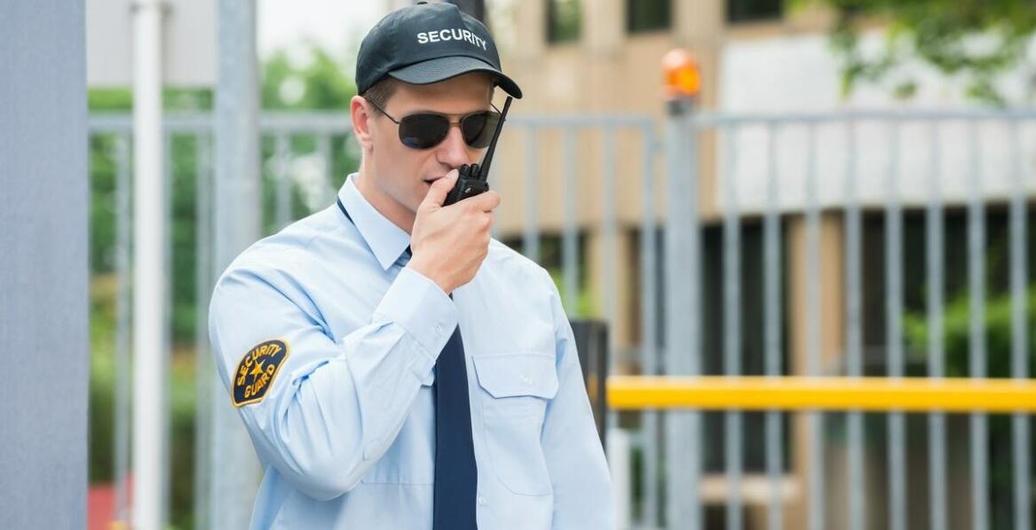 Znaczenie patrolu interwencyjnego dla bezpieczeństwa obiektów handlowych