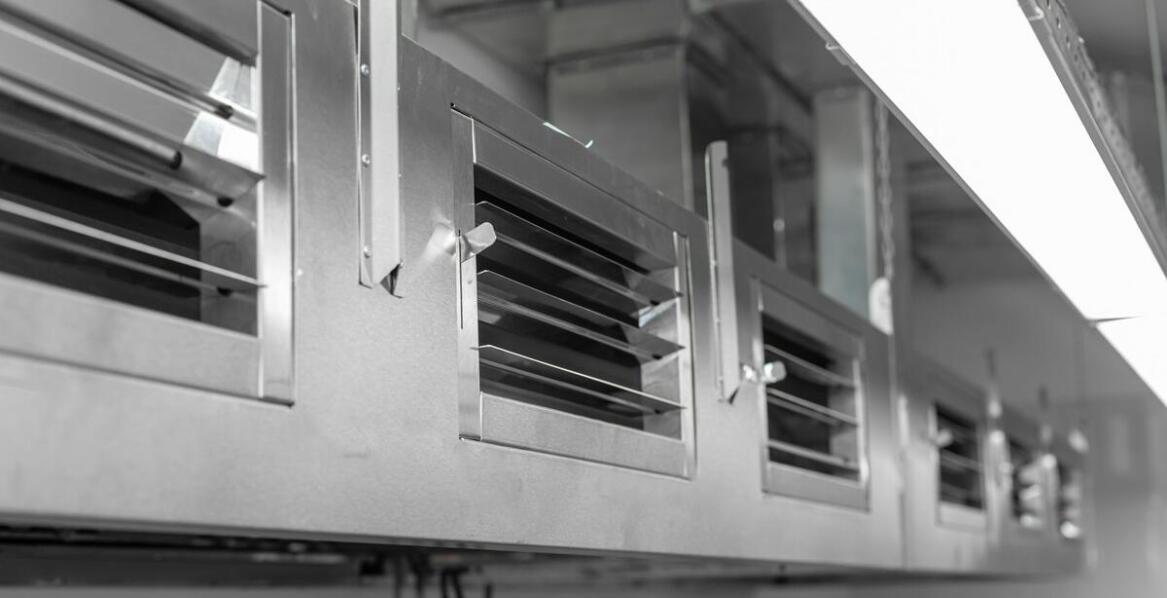Wentylacje dla przemysłu spożywczego: jak zapewnić bezpieczeństwo i higienę?
