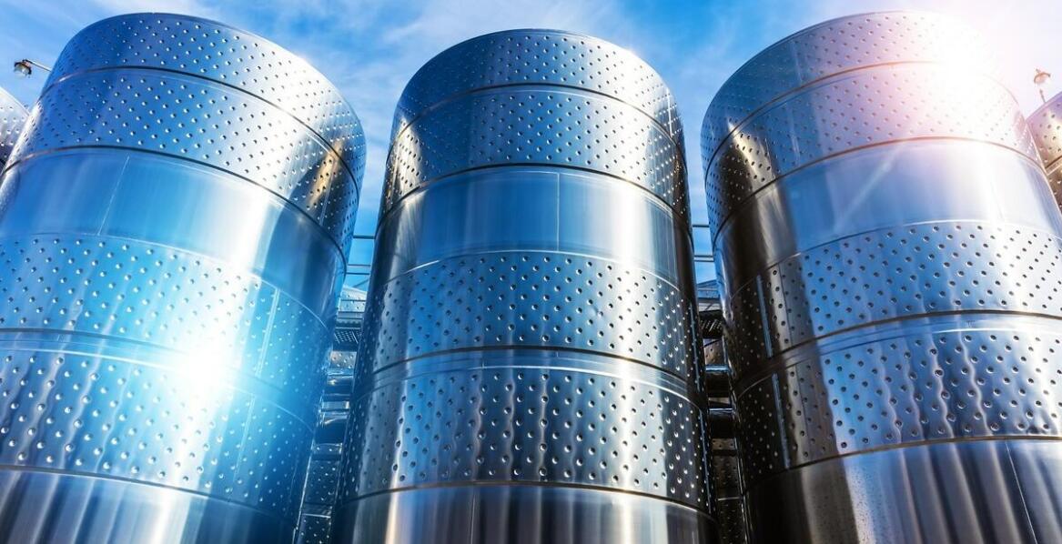 Najnowsze technologie odżelaziania wody – co oferuje rynek?