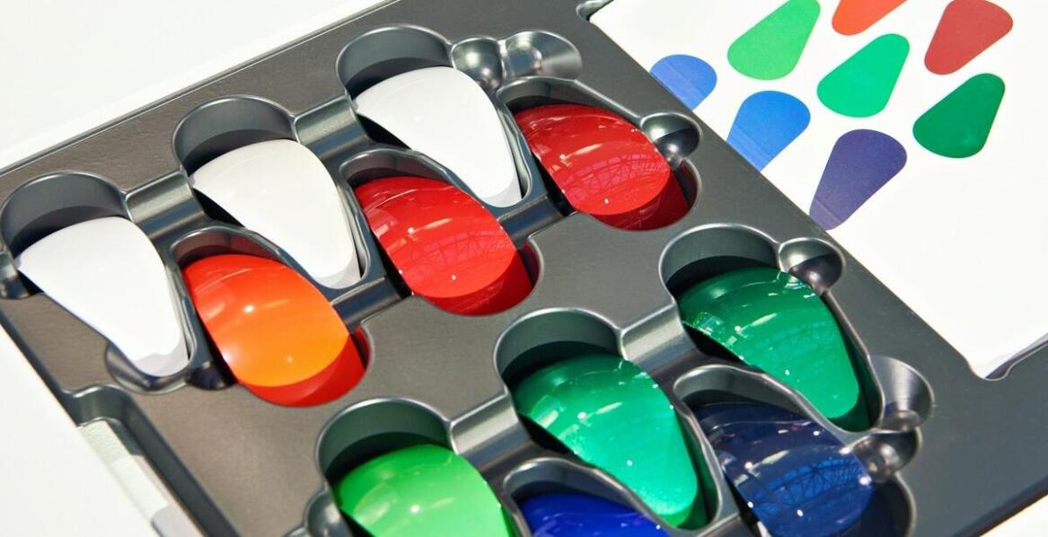 Wpływ technologii hot-stampingu na estetykę opakowań kosmetycznych