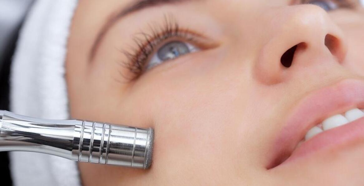 Jak eximia Poznań wykorzystuje innowacyjne technologie w kosmetologii