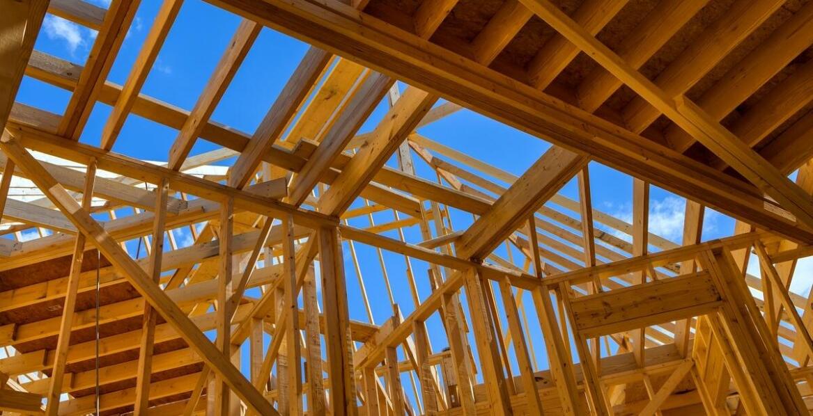 Zastosowanie kantówki budowlanej w konstrukcjach mostowych