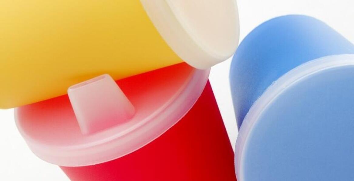 Jak silikonowe kubeczki wspierają rozszerzanie diety niemowląt?