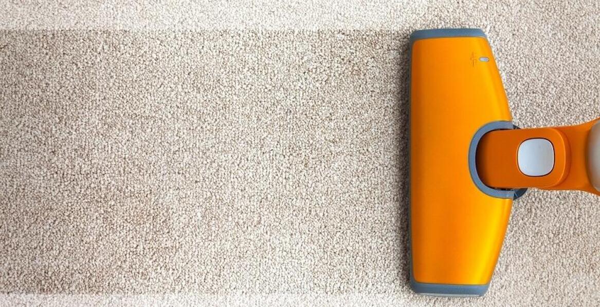 Zalety odkurzaczy piorących w domowym sprzątaniu