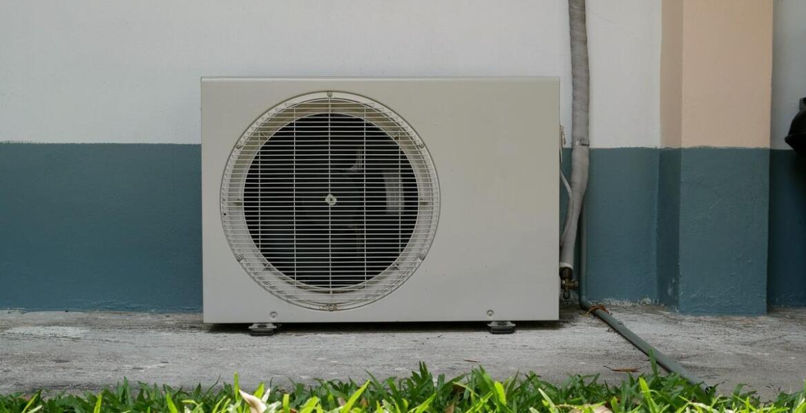 Jakie są najważniejsze zalety instalacji pomp ciepła w budownictwie komercyjnym?