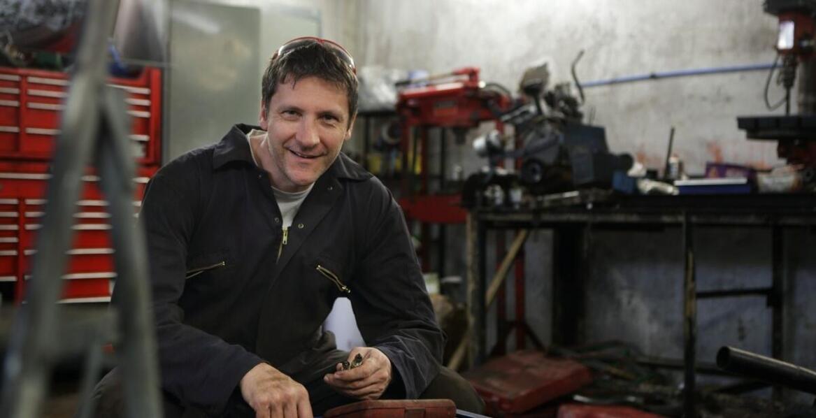 Skuteczność serwisu maszyn rolniczych w naprawie skrzyń biegów JCB