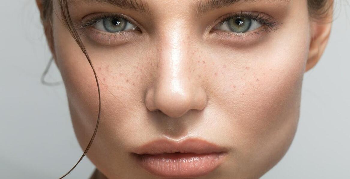 Wskazówki dotyczące pielęgnacji skóry po zabiegu makijażu permanentnego