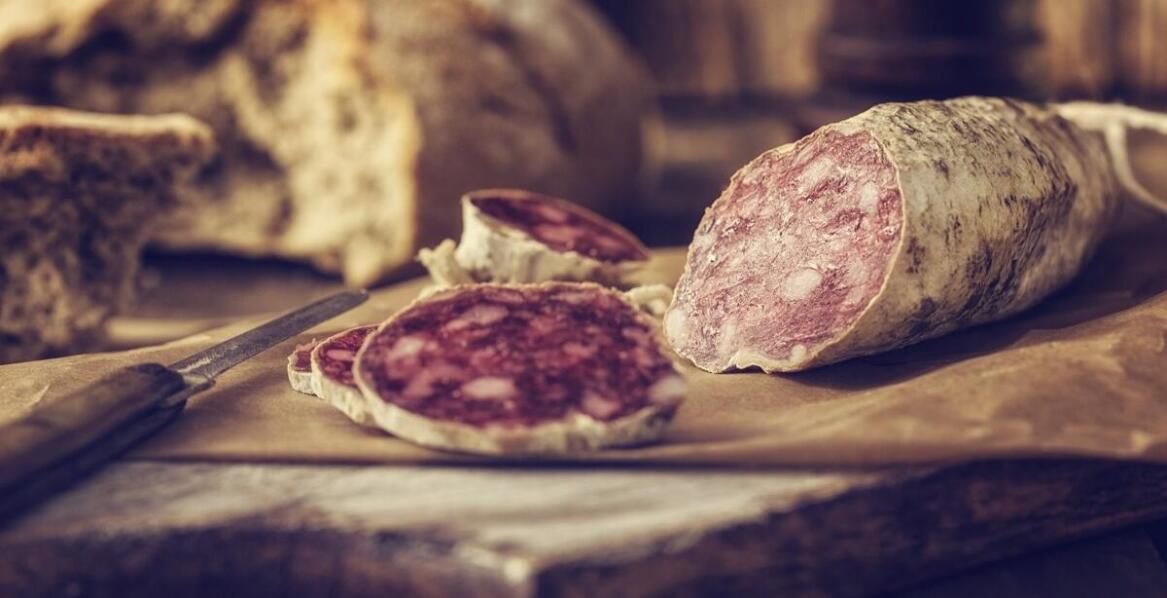 Poradnik wyboru idealnego sznurka do wędlin – co warto wiedzieć przed zakupem?