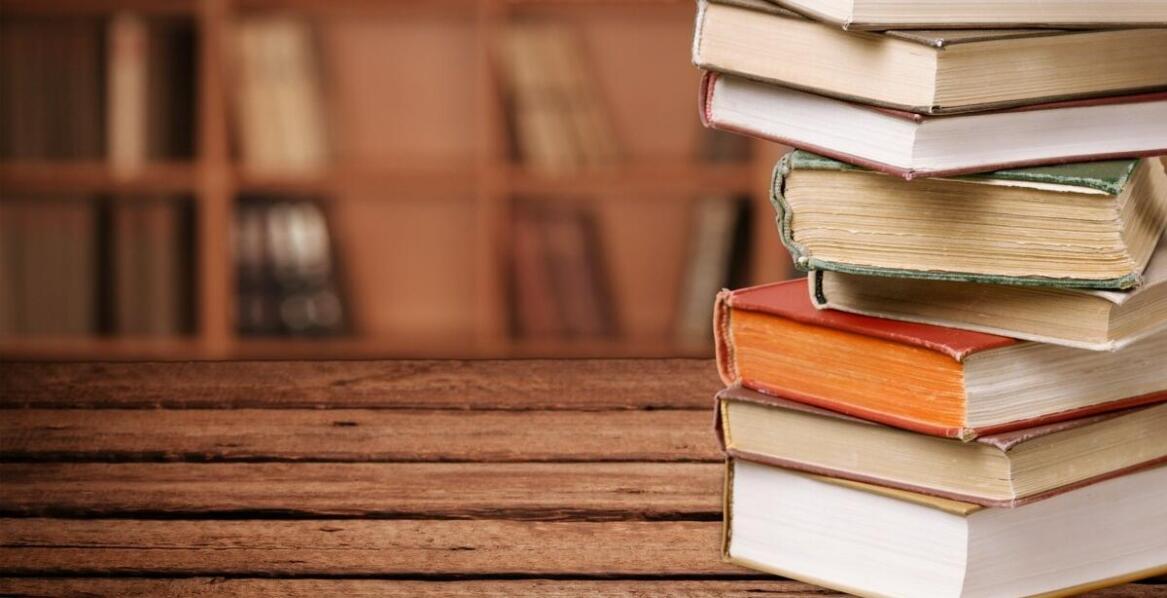 Książki historyczne o Polsce Ludowej, które warto mieć na półce