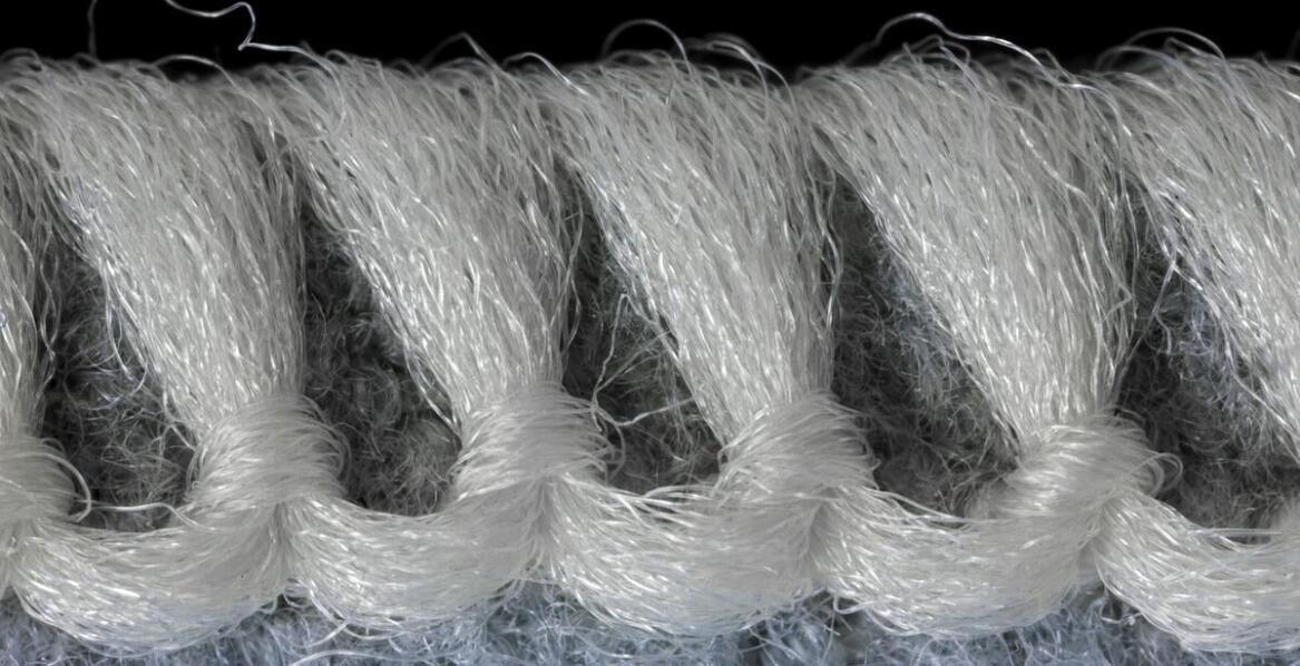 Korzyści z wybrania szczotek listwowych o zmiennej gęstości włókien