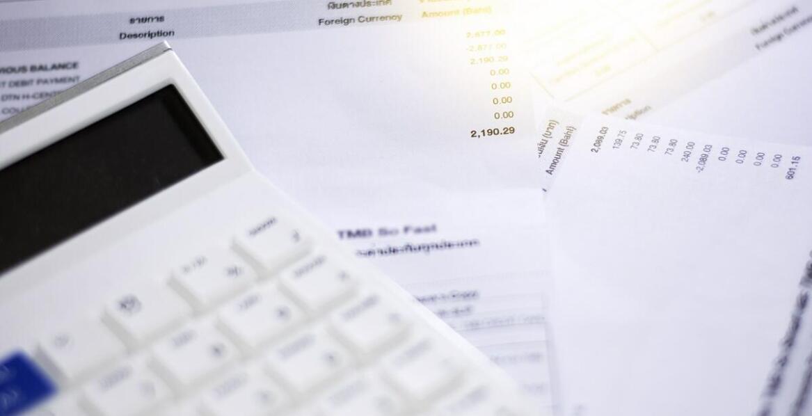 Co może wpływać na wzrost kosztów napisania pozwu?