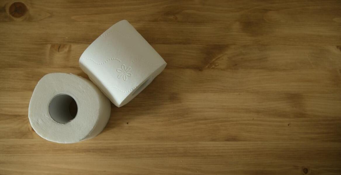 Zastosowanie włókien konopi w produkcji papieru toaletowego – zalety i wyzwania