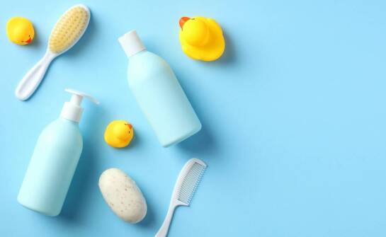 Jakie są zalety zakupu zestawu wiosennej czapki i szalika dla niemowlaka?