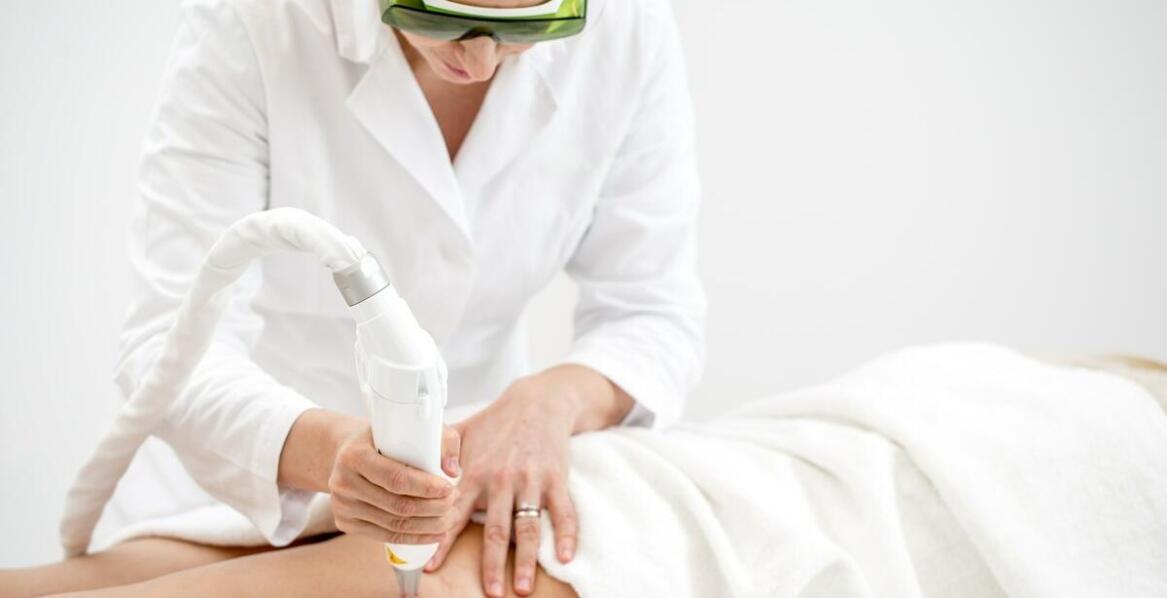 Rewitalizacja pochwy laserem: Bezpieczne rozwiązania dla kobiet