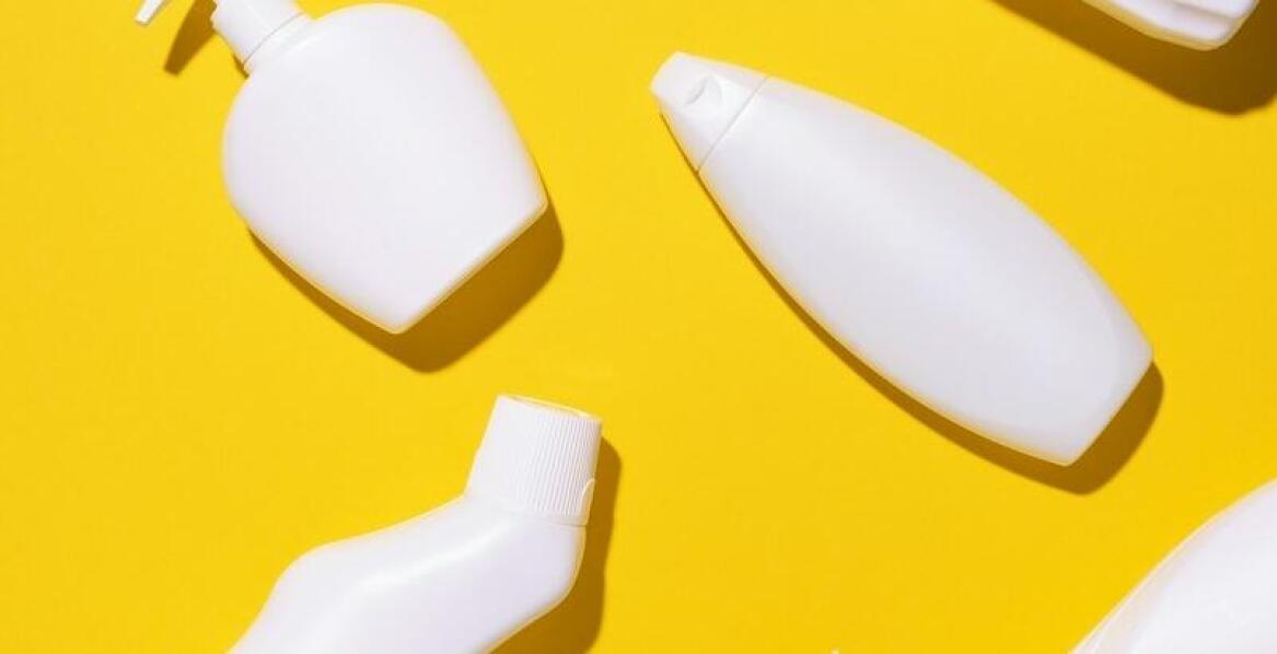 Kompatybilność pojemnika plastikowego 60x40 z wózkami transportowymi