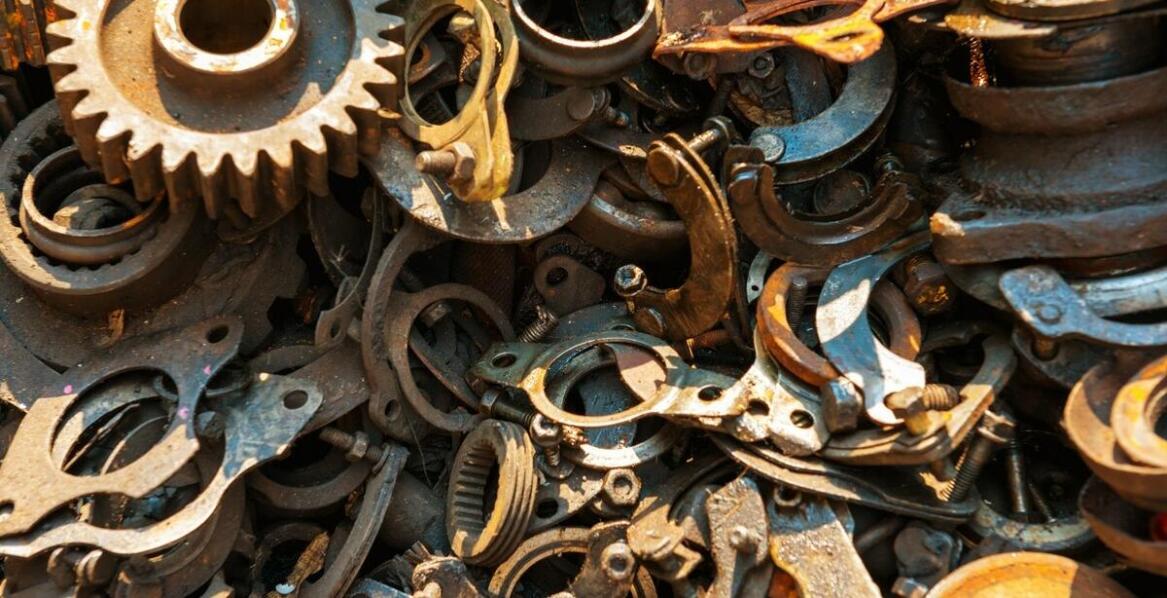 Jakie są najczęściej poszukiwane używane elementy układu hamulcowego?