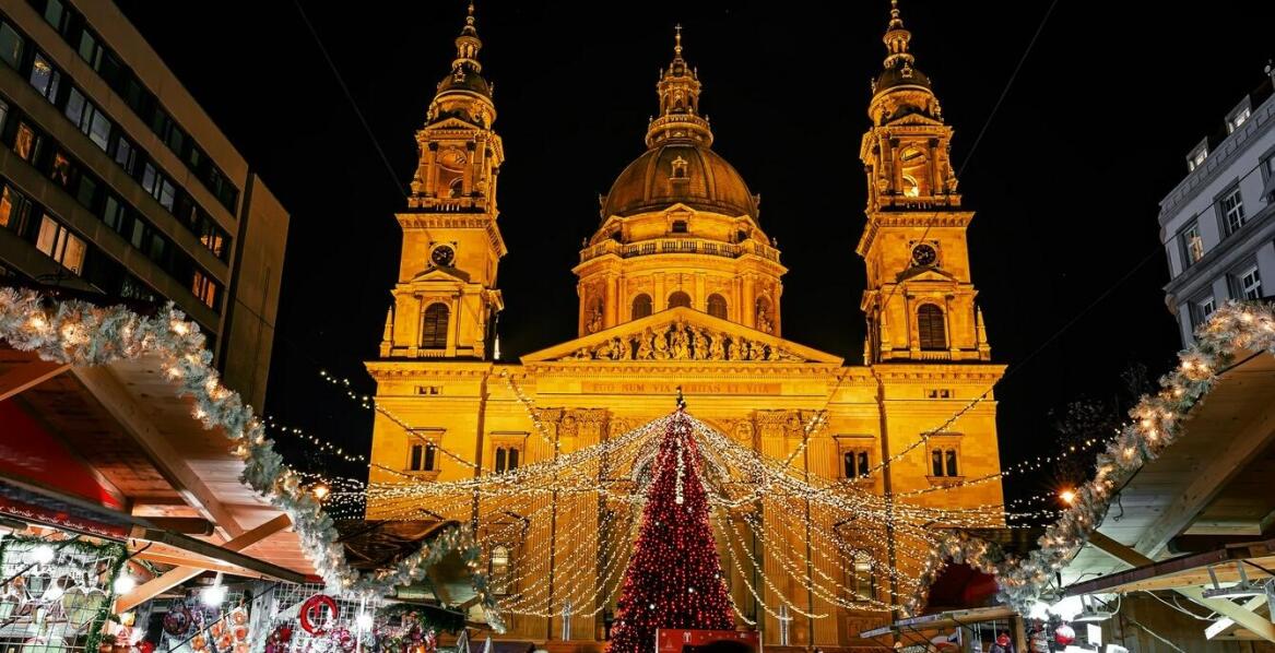 W jaki sposób lodowisko syntetyczne może wpłynąć na rozwój turystyki w regionie?