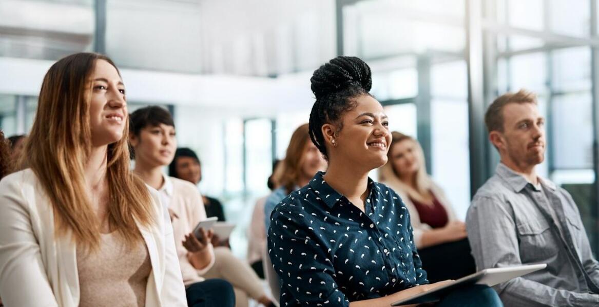 Jak kursy kwalifikacyjne wspierają cudzoziemców w zdobywaniu nowych umiejętności zawodowych?