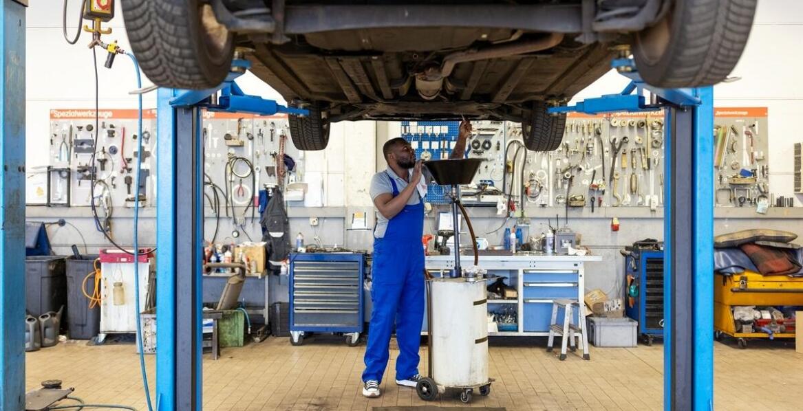 Jakie są najczęstsze problemy z maszynami do myjni samochodowej i jak je rozwiązać?