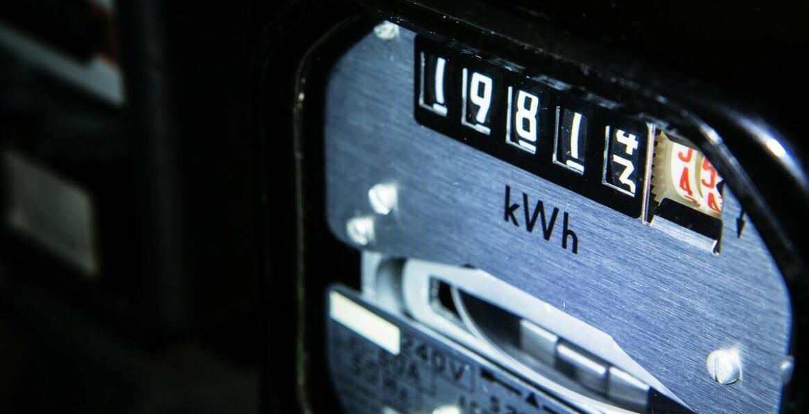 Ekonomiczne zarządzanie paliwem w agregatach – co warto wiedzieć?