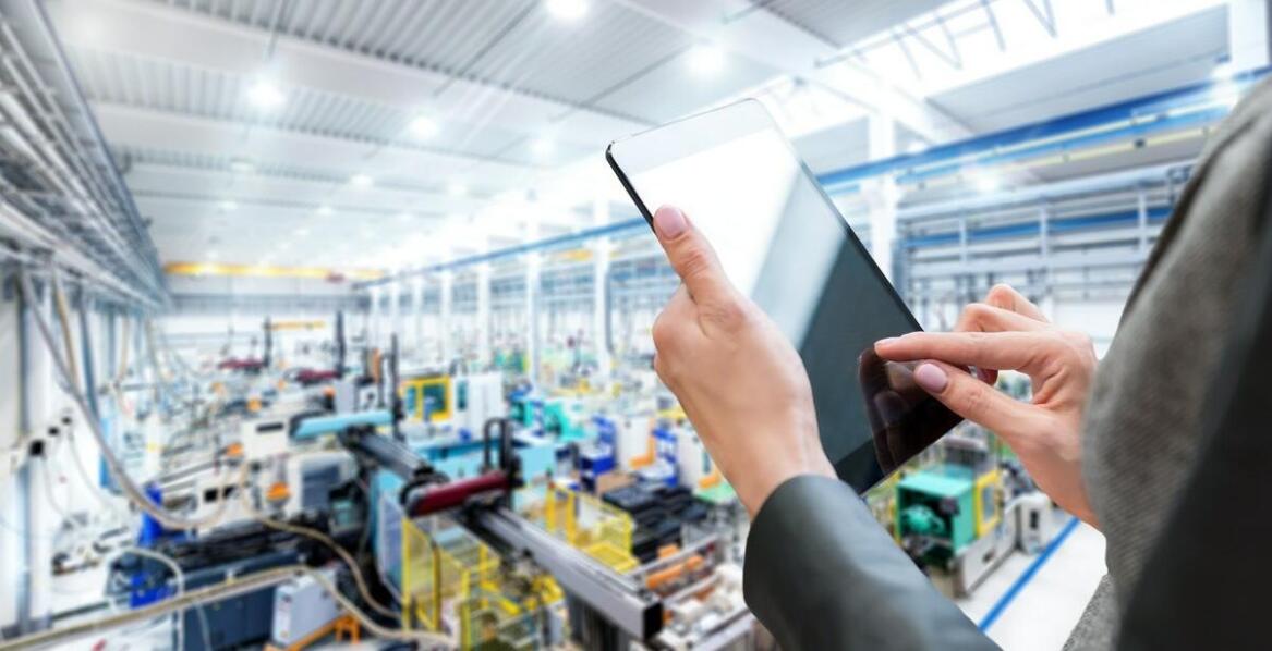 Wpływ innowacji technologicznych na wycenę maszyn