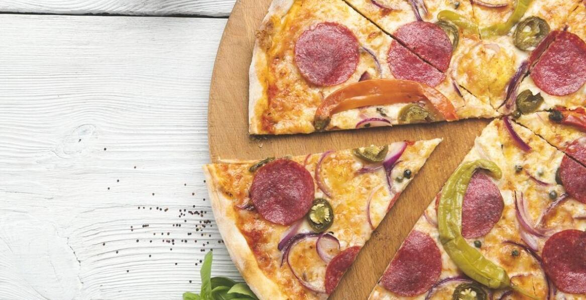 Pizza 50cm – co wyróżnia ją w naszej ofercie?