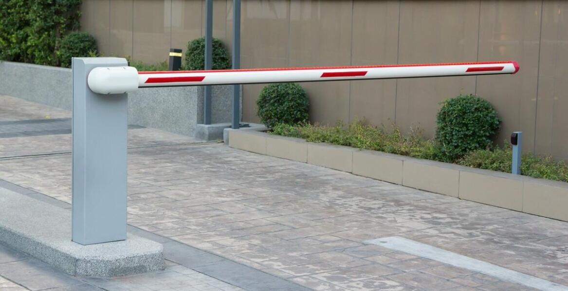 Różnorodność dostępnych modeli blokad parkingowych i ich zastosowanie