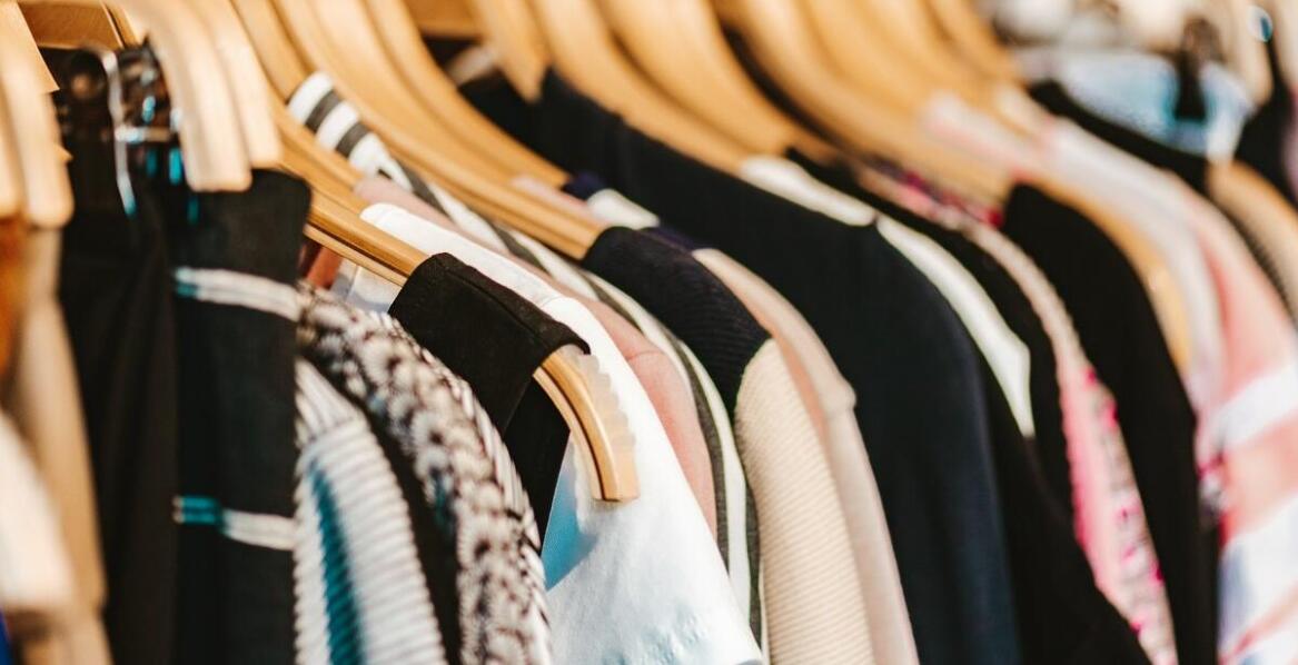 Szeroki wybór rozmiarów w ofercie – moda dla każdej kobiety