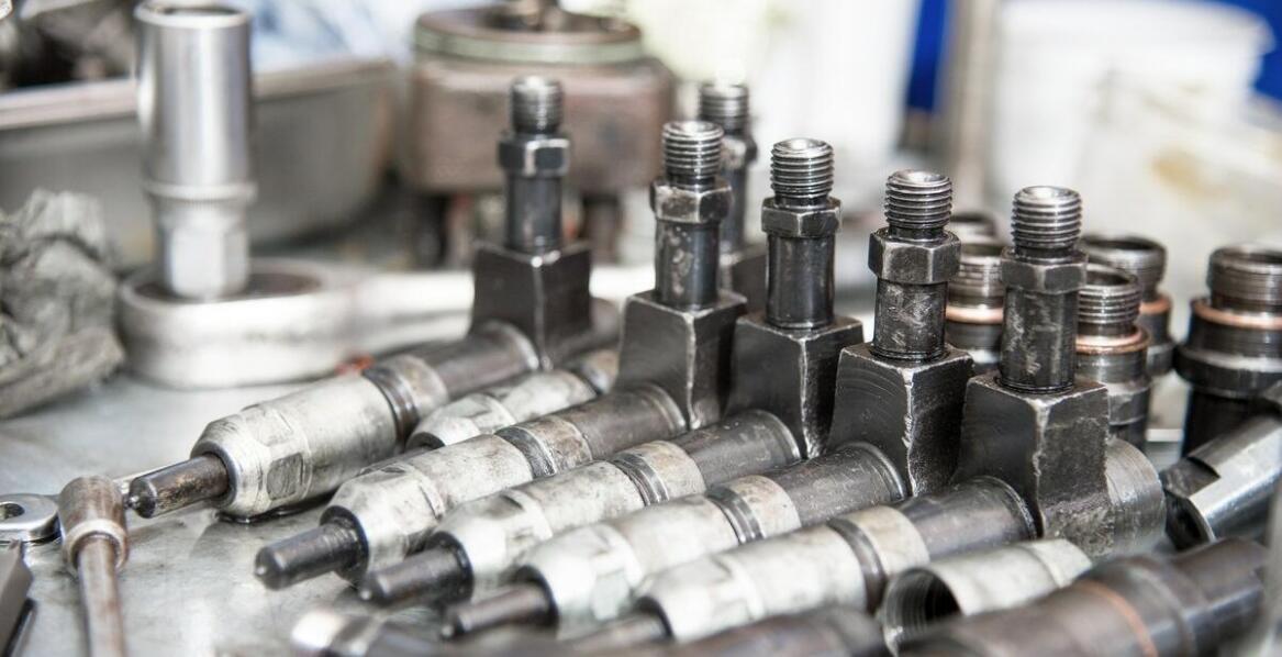 Jakie są ukryte koszty związane z zakupem tanich pomp hydraulicznych?