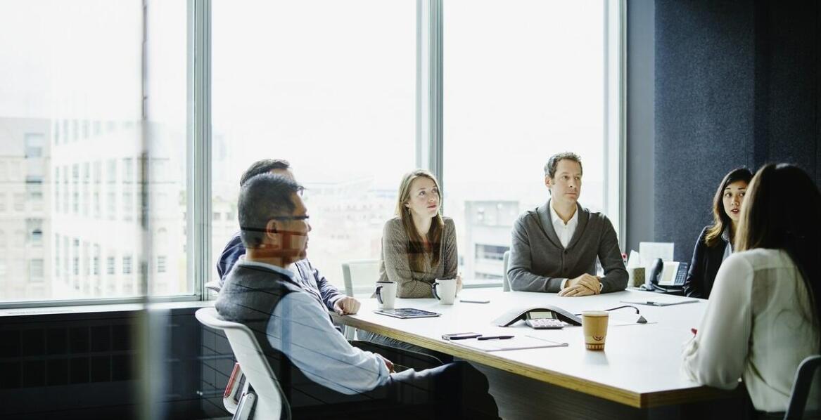 Jakie są główne cele procedury T2 w kontekście handlu wewnętrznego?