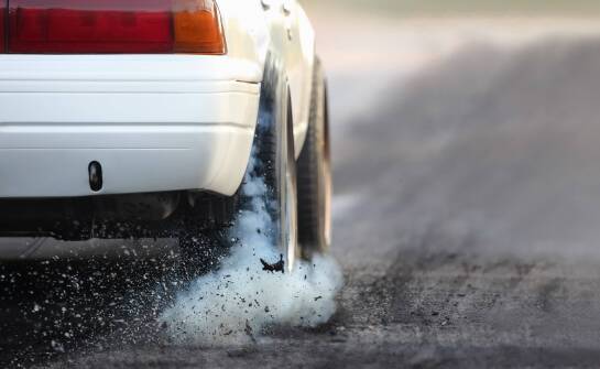 Dobór odpowiedniego środka antykorozyjnego do auta – co warto wiedzieć?