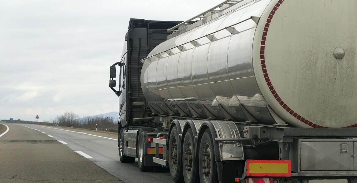 Jakie technologie wspierają transport oleju opałowego do klientów?