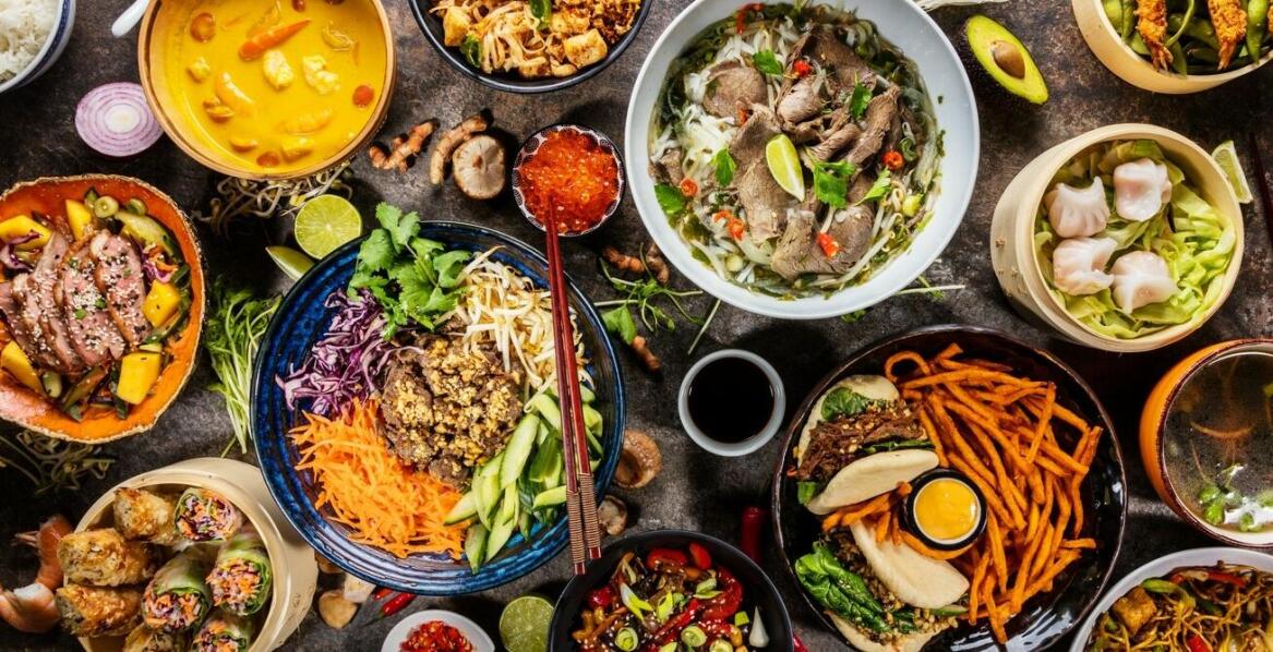 Smakowite posiłki w formie bufetu szwedzkiego – co oferuje Adria?