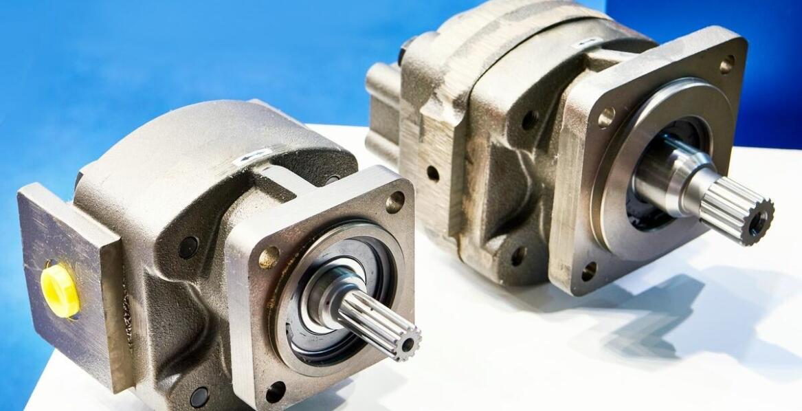 Wpływ materiałów konstrukcyjnych na wydajność pomp hydraulicznych