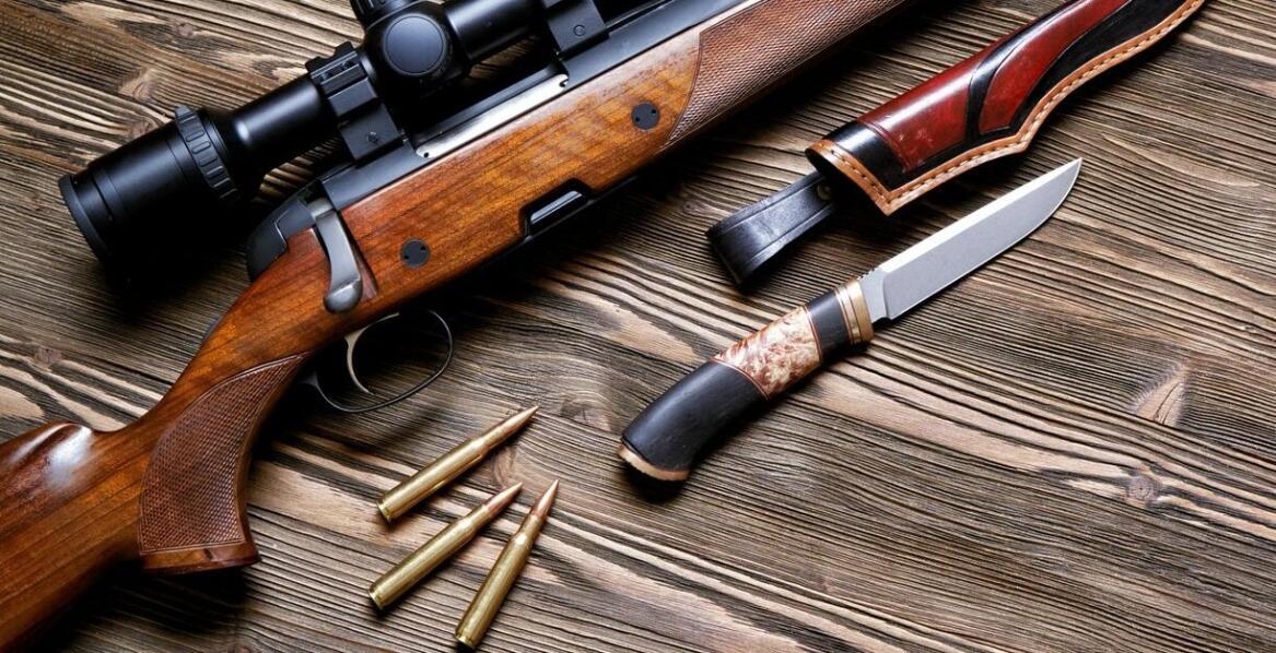 Jak wybrać idealny nóż myśliwski do wypraw survivalowych?