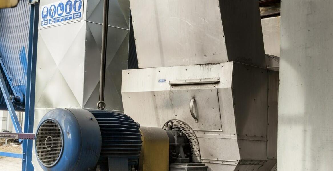 Rozdrabniacze rotacyjne a bezpieczeństwo pracy - co warto wiedzieć?