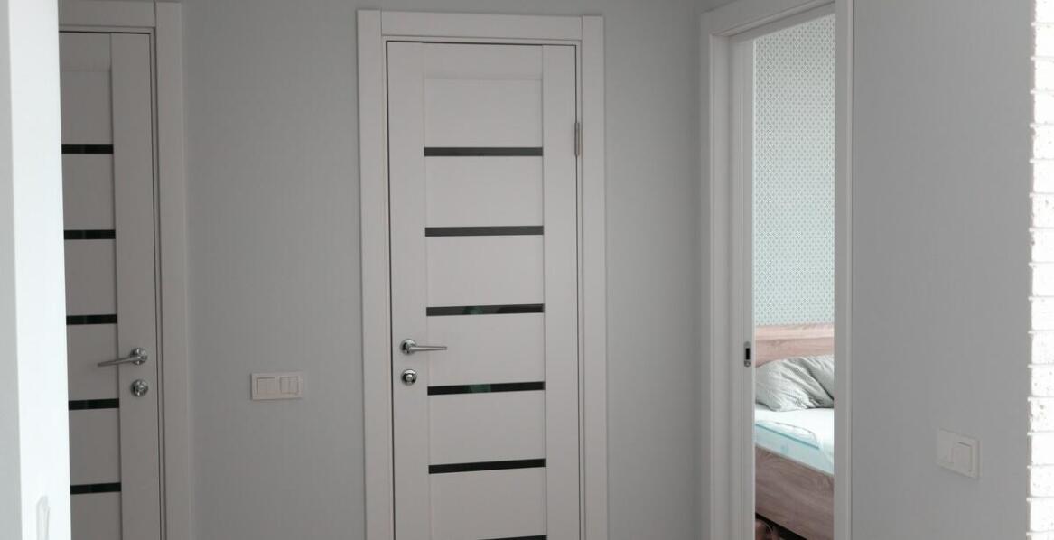 Nowoczesne funkcje drzwi wewnętrznych – co warto wiedzieć?