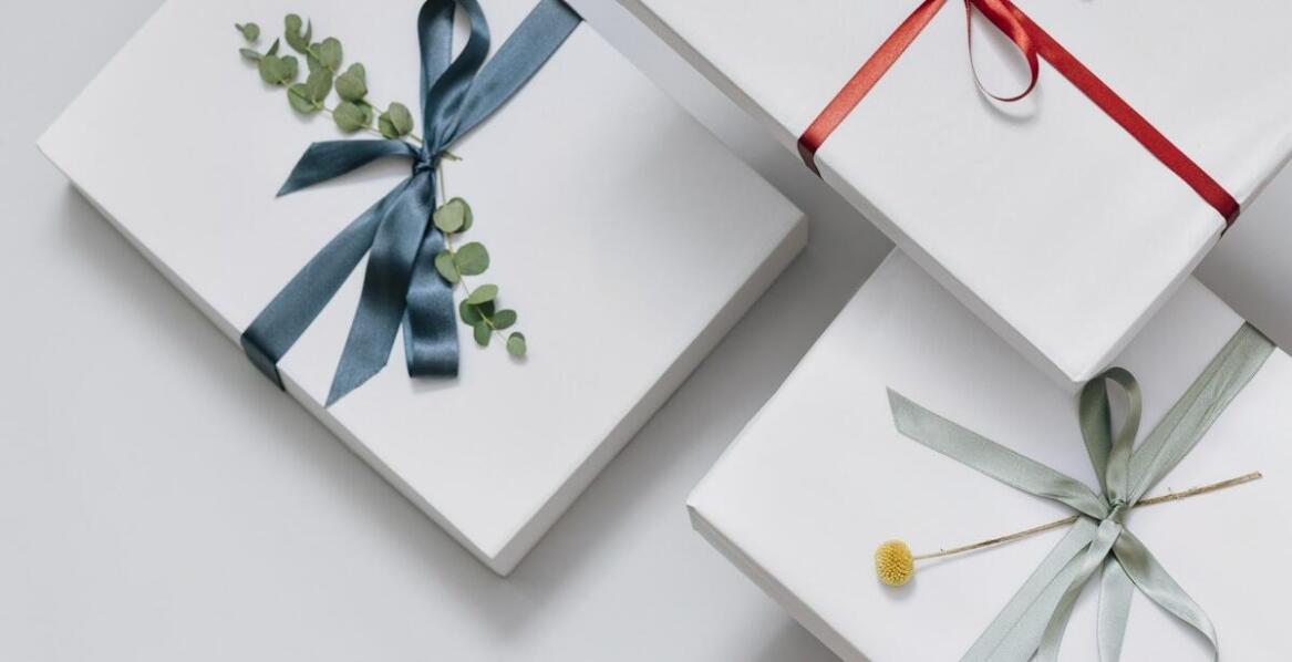 Welche personalisierten Hochzeitsgeschenke sind derzeit am angesagtesten?