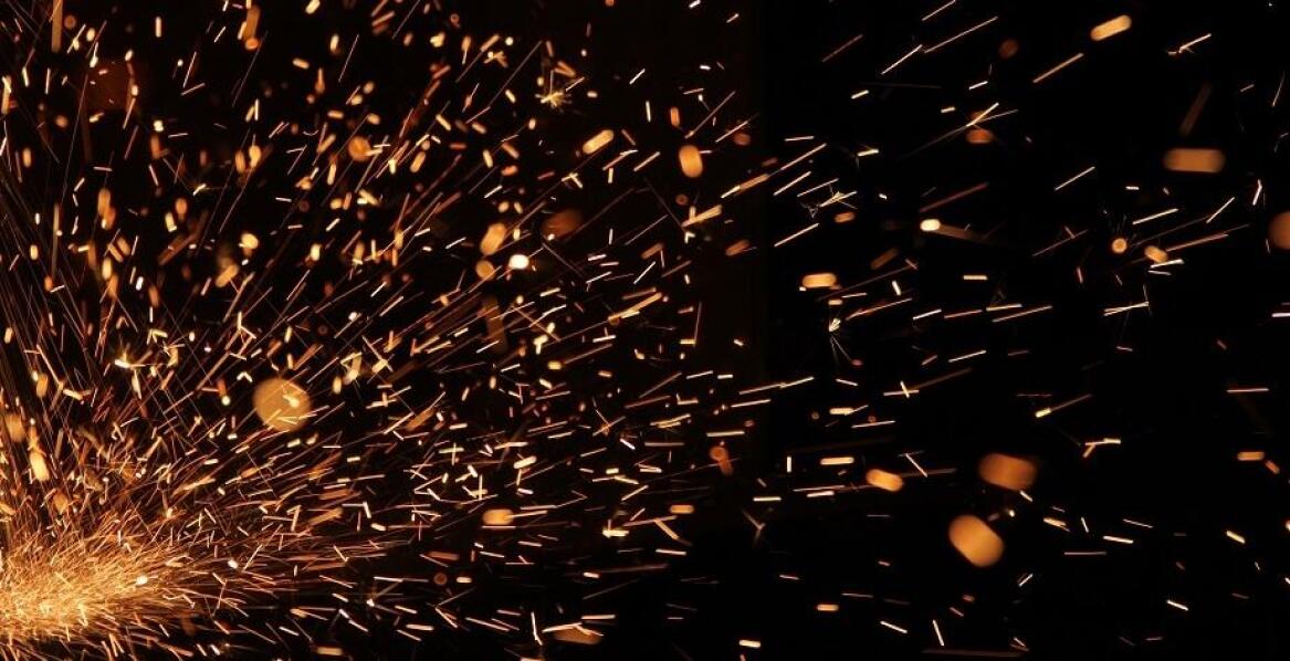 Zastosowanie wyrzutni iskier w pokazach i występach tanecznych