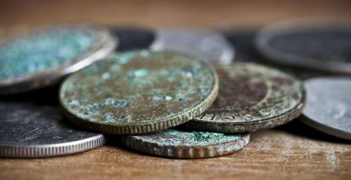 Jak rozpoznać autentyczność starych banknotów przed sprzedażą