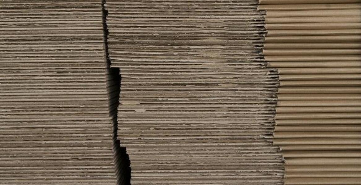 Tektura falista a redukcja śladu węglowego w firmie