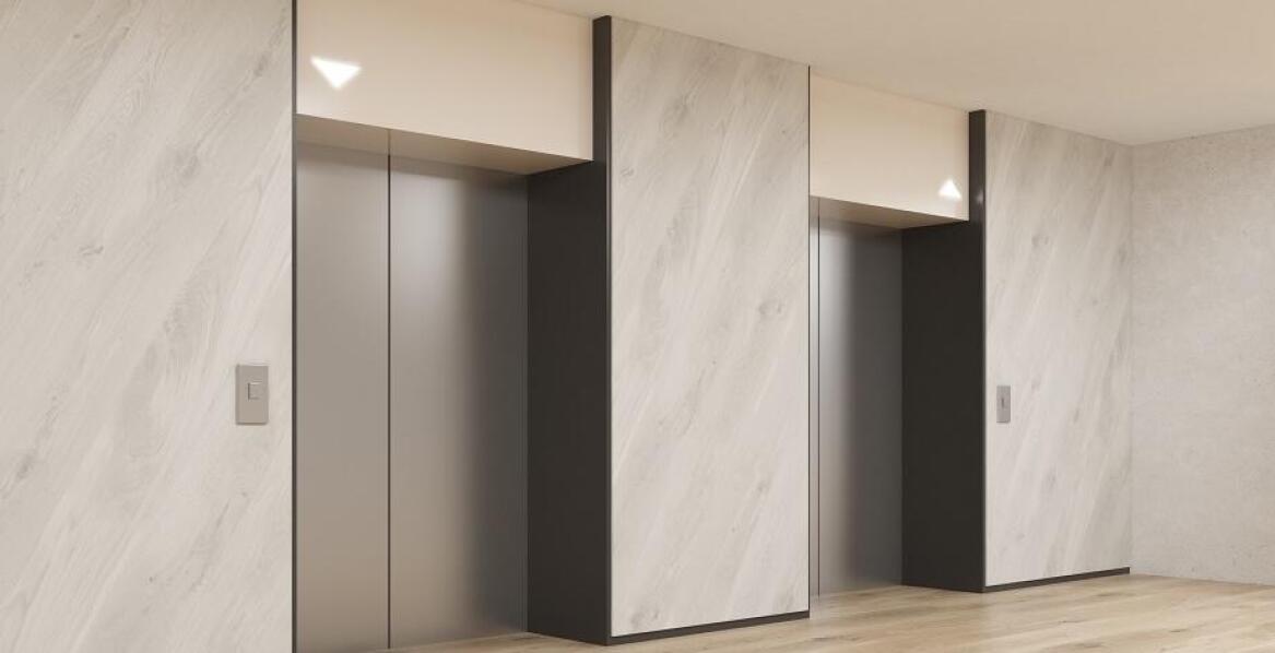 W jaki sposób dostosowanie wind do specyficznych potrzeb budynków wpływa na ich funkcjonalność?