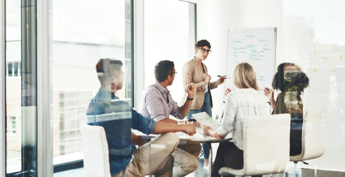 Efektywne planowanie czasu dzięki szkoleniom z kompetencji miękkich